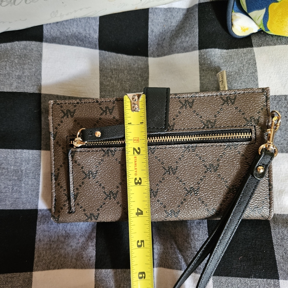 Wallet